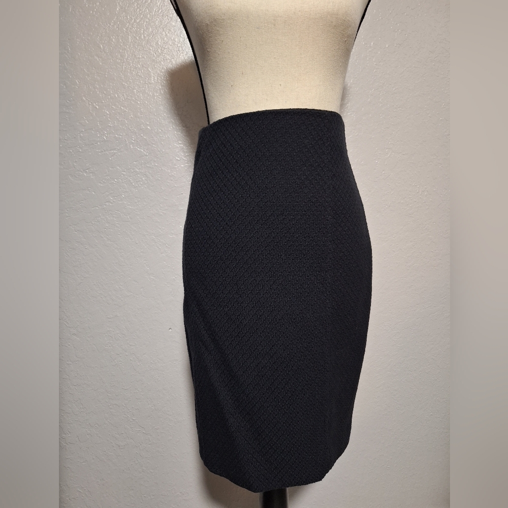 Valentino Black Textured Cotton Fully Lined Pencil Skirt 8